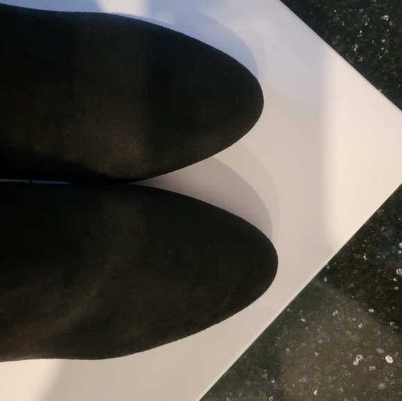 Rebecca Minkoff Black Suede Booties Wms sz 10 New In Box - Picture 5 of 8